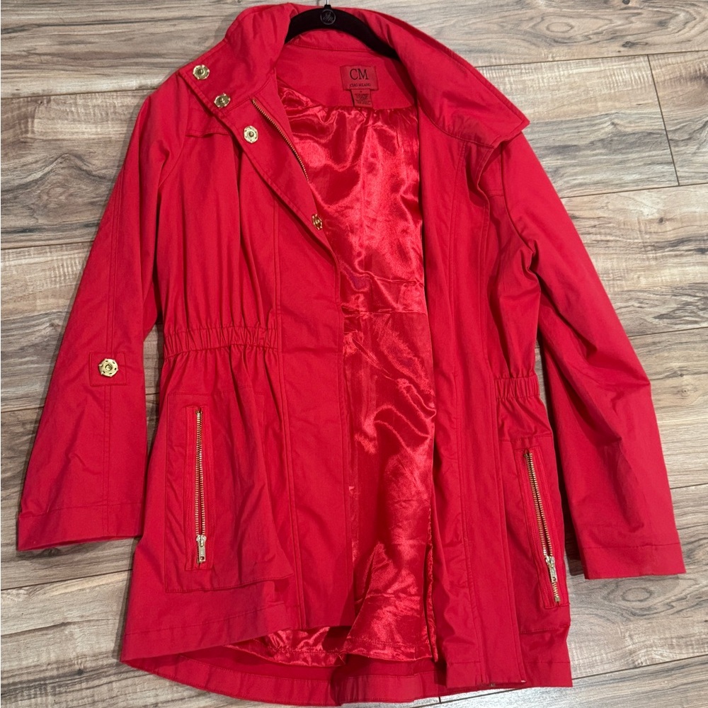 Ciao Milano red rain jacket, size Small. Lightweight coat with gold hardware.